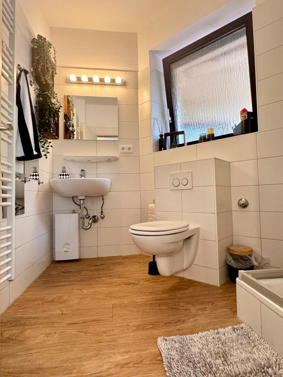 Zentrale Wohnung Direkt Am Hauptbahnhof - Bismarck Düsseldorf Exteriér fotografie