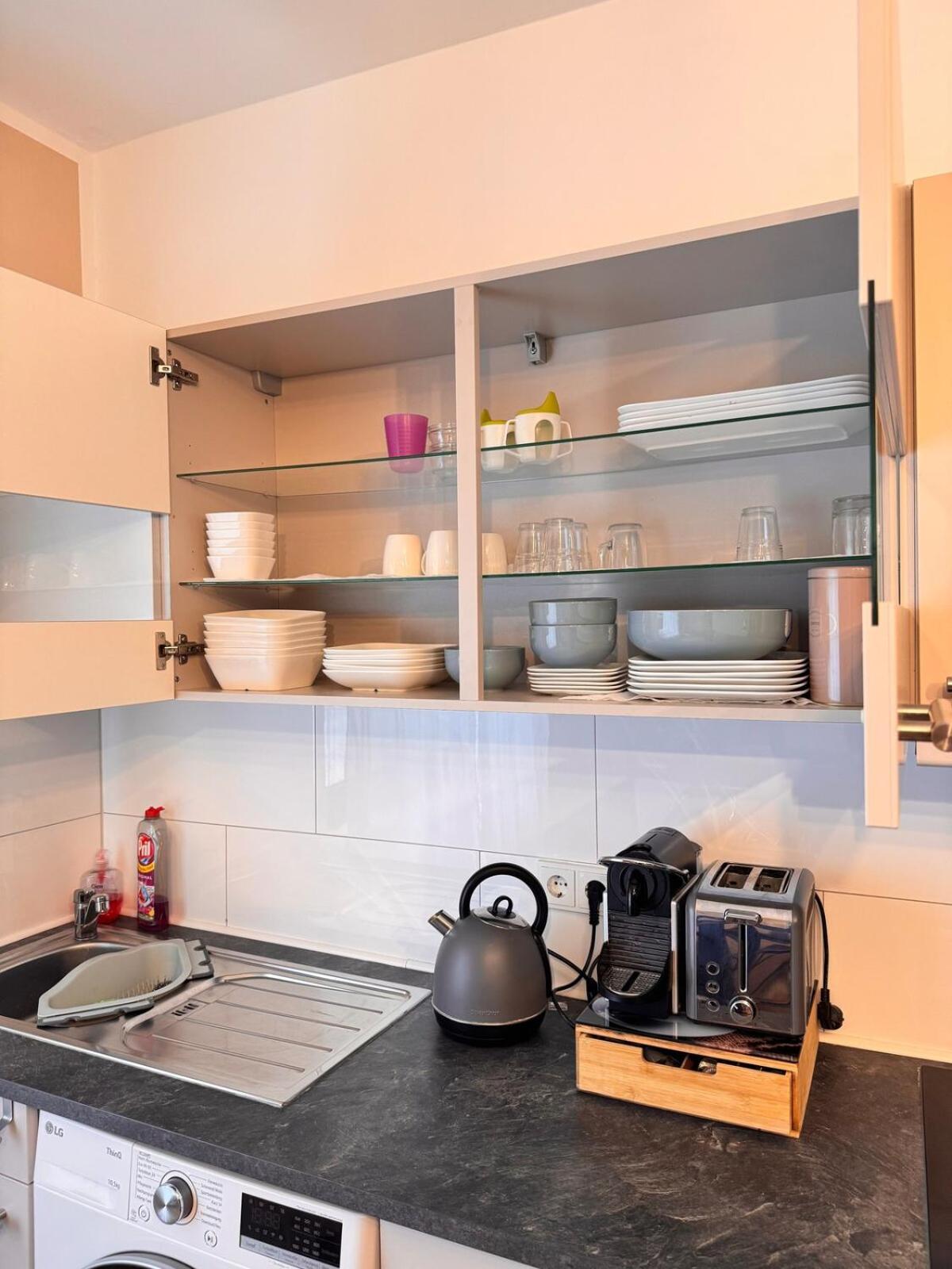 Zentrale Wohnung Direkt Am Hauptbahnhof - Bismarck Düsseldorf Exteriér fotografie